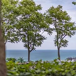 La Finestra Sul Mare - Con Vista Апартаменты Габичче-Маре