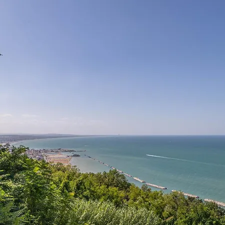 公寓 La Finestra Sul Mare - Con Vista 加比切马莱